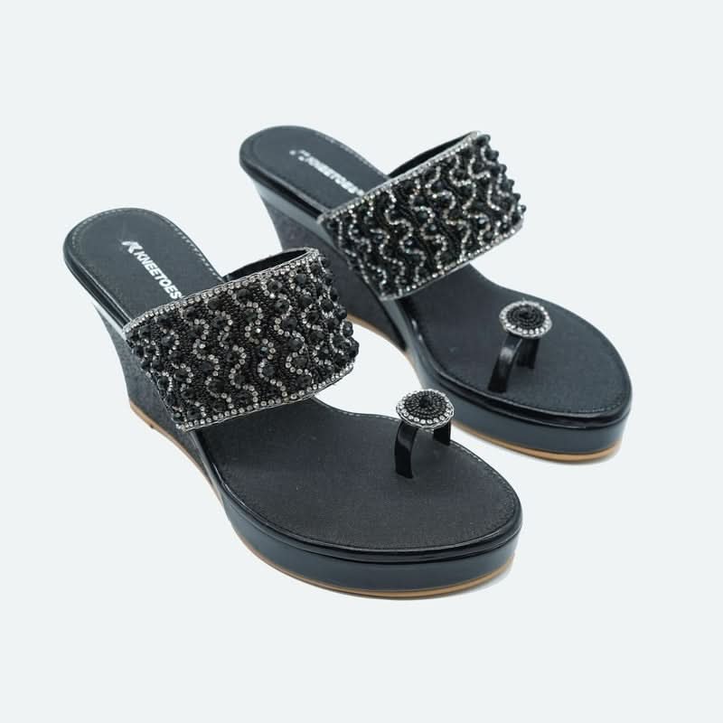 Zekia - Wedges
