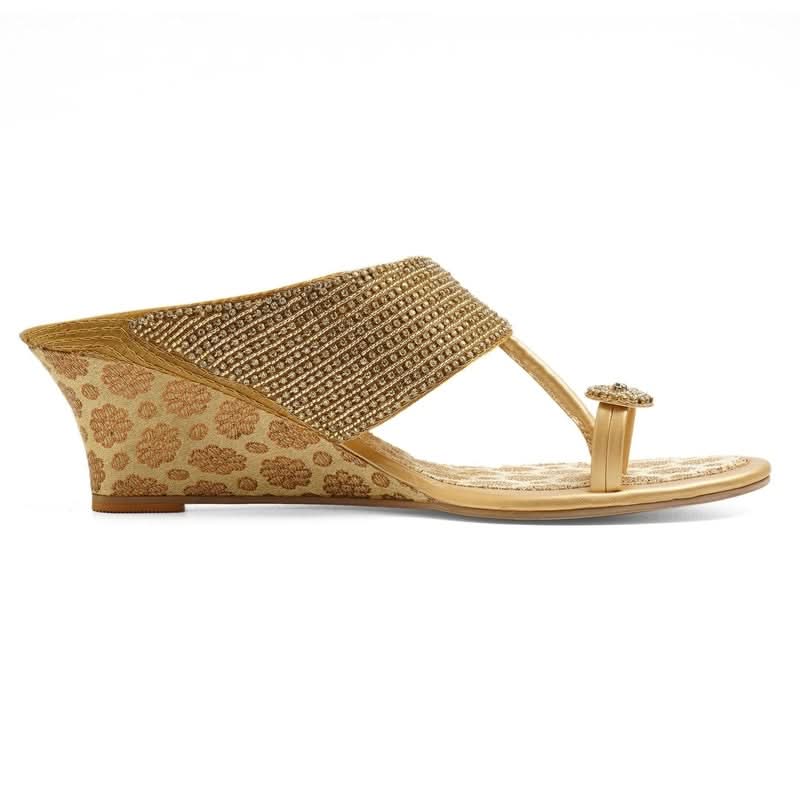 Prisha - Gold Wedges